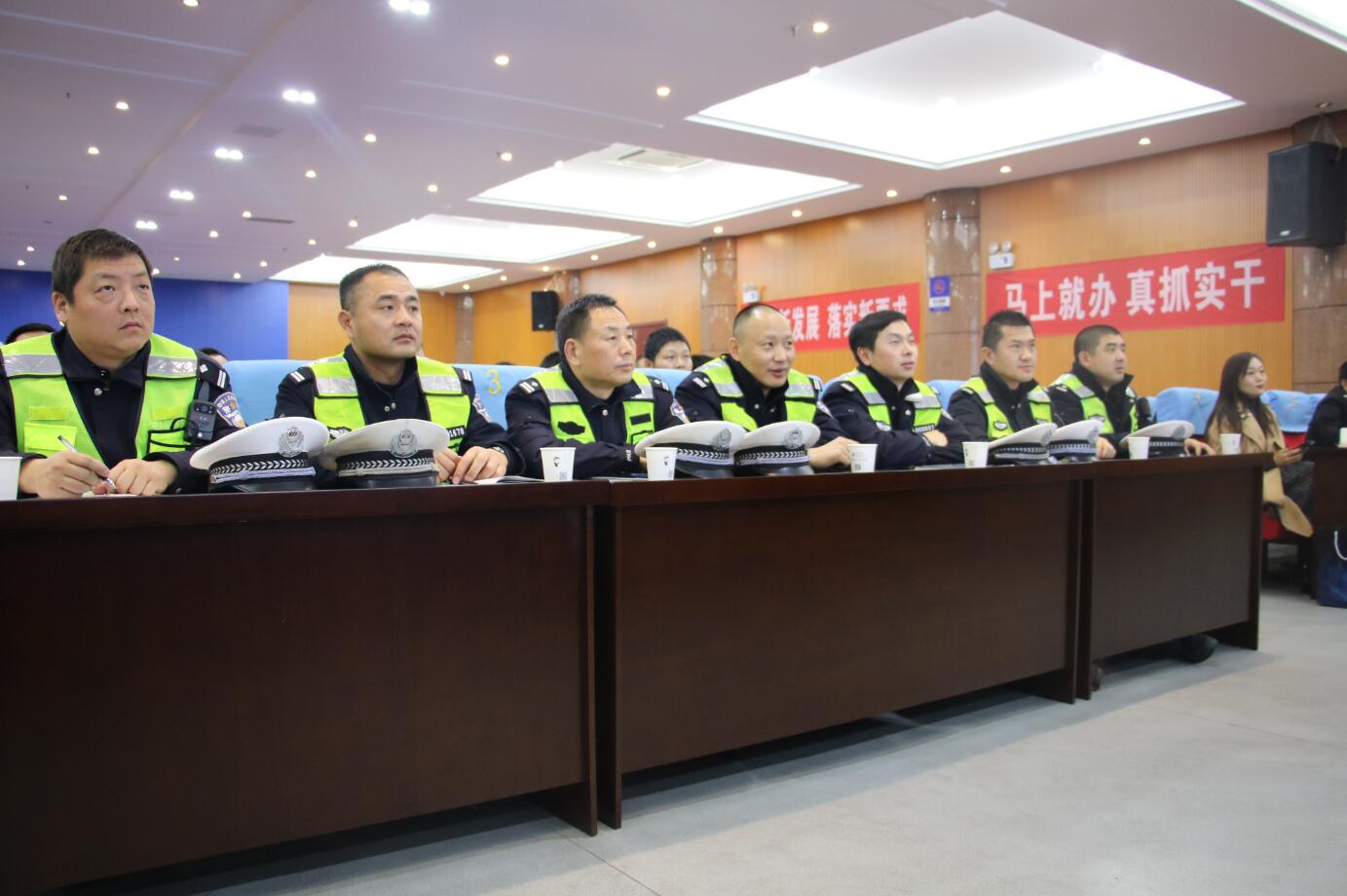 1578115168227035.jpg 1578115168227035.jpg