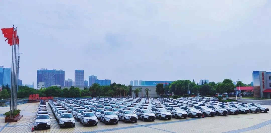 1675758893297865.jpg 02.jpg