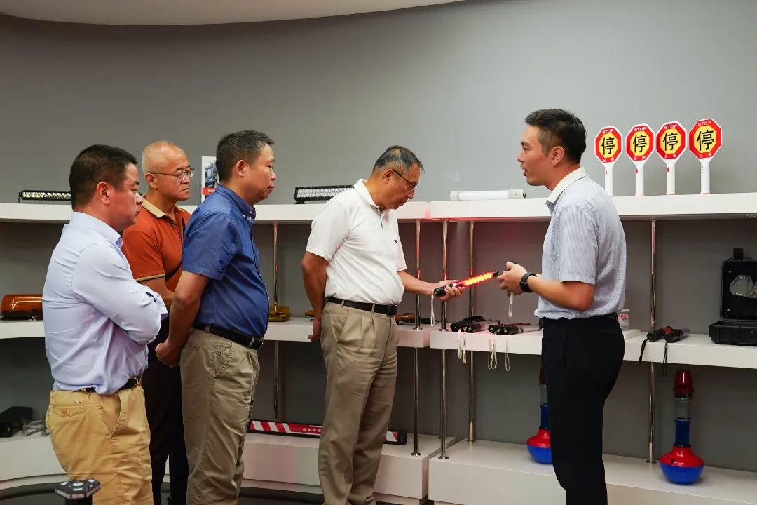 1692692719115023.jpg 640 (3).jpg