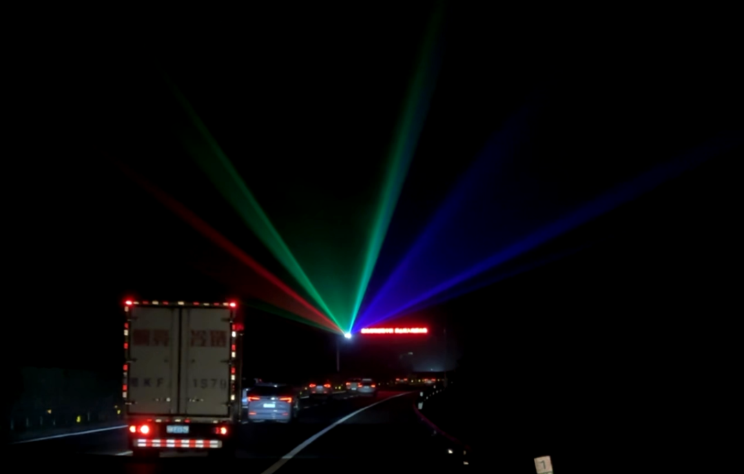 1699087664100449.png 640 (1).png